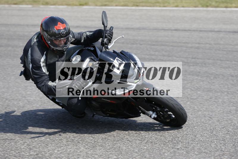 /Archiv-2025/49 26.08.2025 Cornu Master School ADR/blau-bleu/14